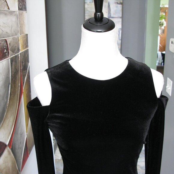 New Calvin Klein Black Cold Shoulder Dress Size 2 - Picture 2 of 5